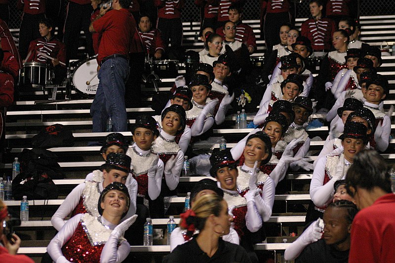 ../Images/fball083107_102.JPG