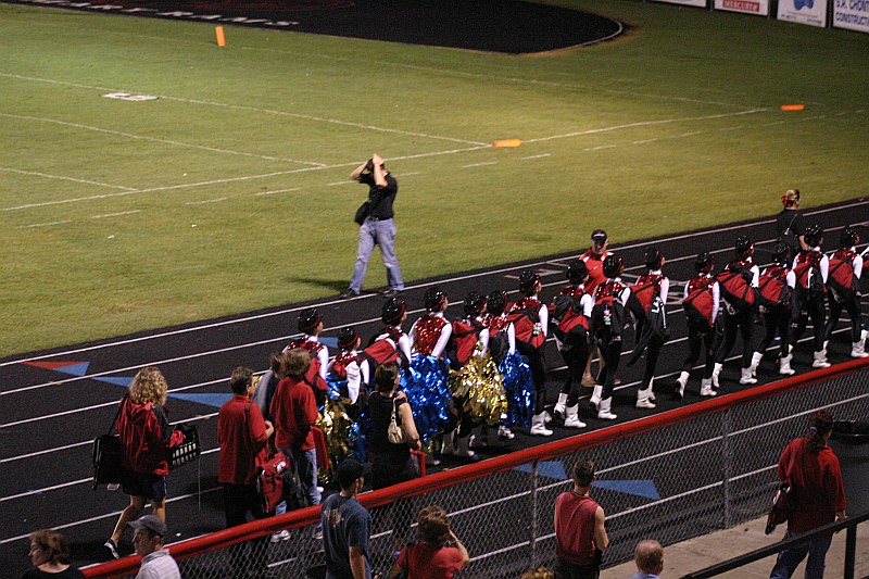 ../Images/fball083107_120.JPG