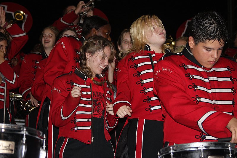 ../Images/Fball092807_200.jpg