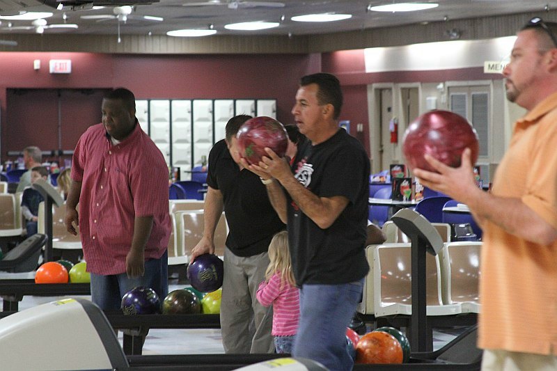 ../Images/Bowling_110.jpg