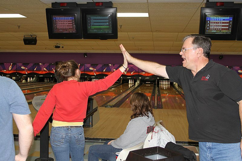 ../Images/Bowling_210.jpg