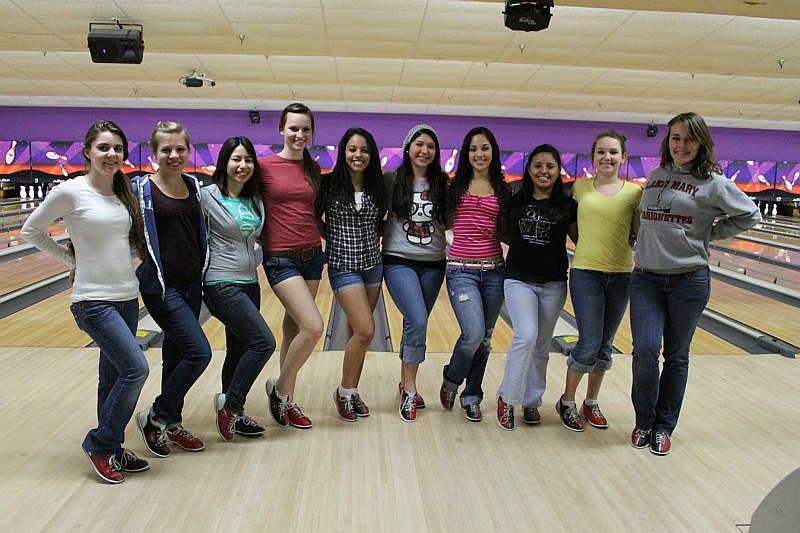 ../Images/Bowling_215.jpg