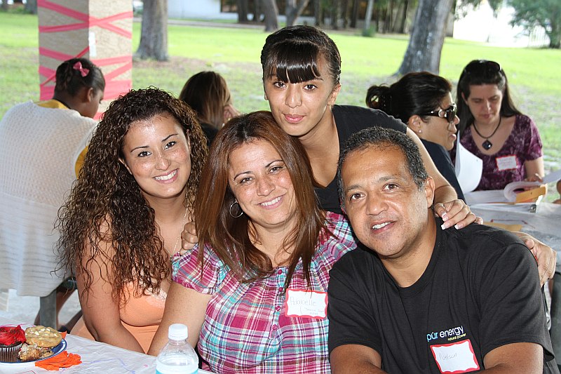 ../Images/Kickoff10_089.JPG